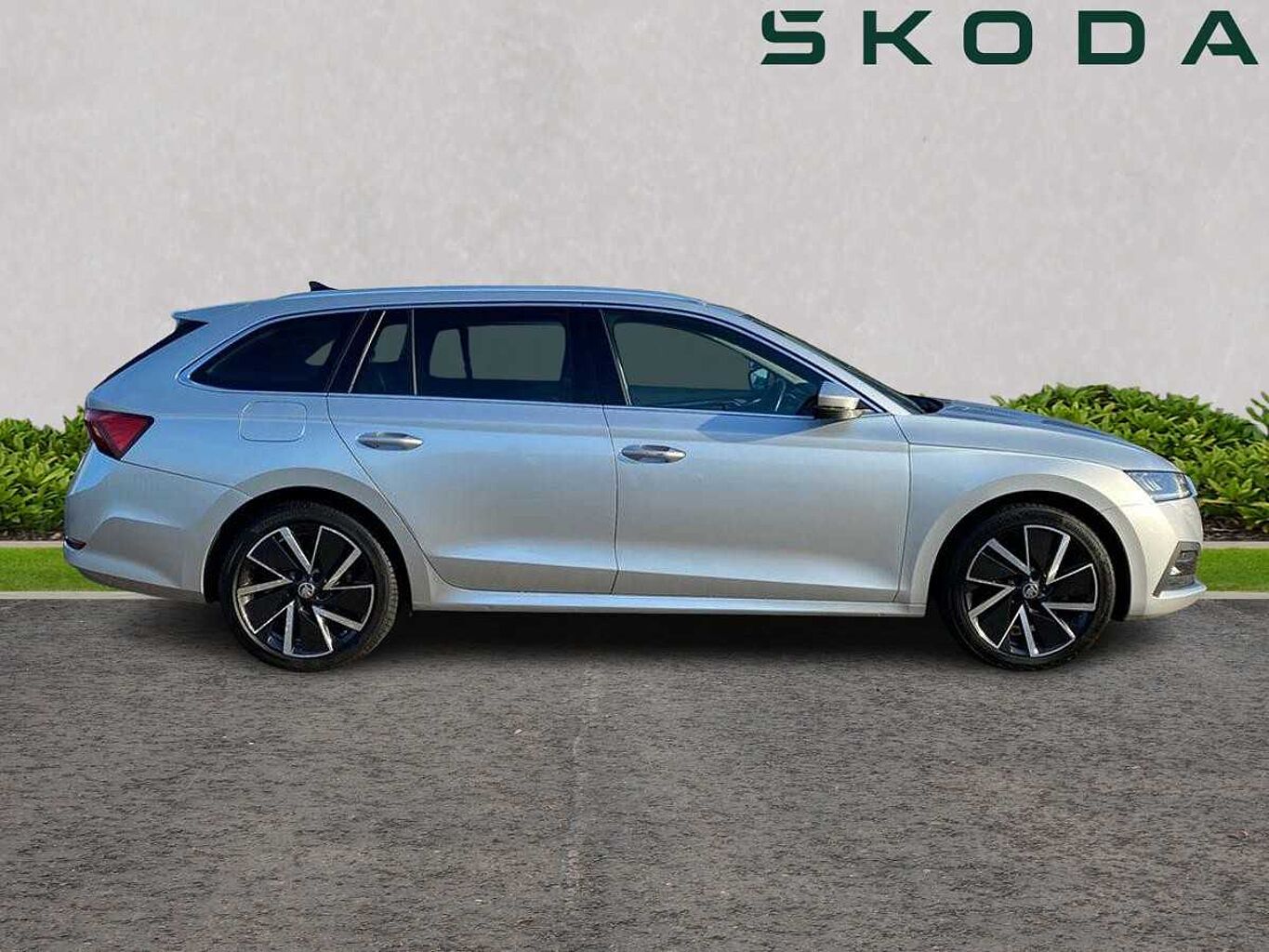 SKODA OCTAVIA 1.4 TSI iV 13kWh SE L DSG Euro 6 (s/s) 5dr